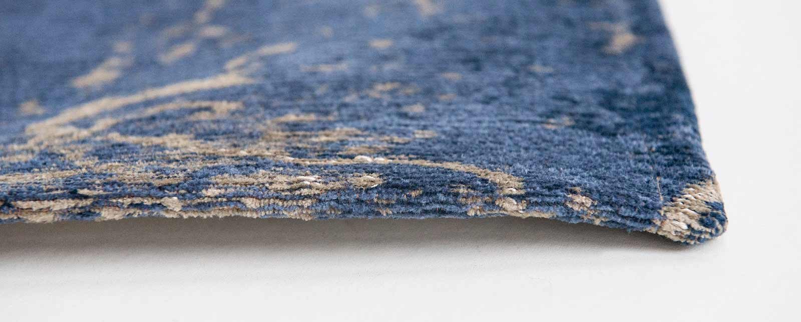 alfombras Louis De Poortere CA 8629 Mad Men Cracks Abyss Blue side