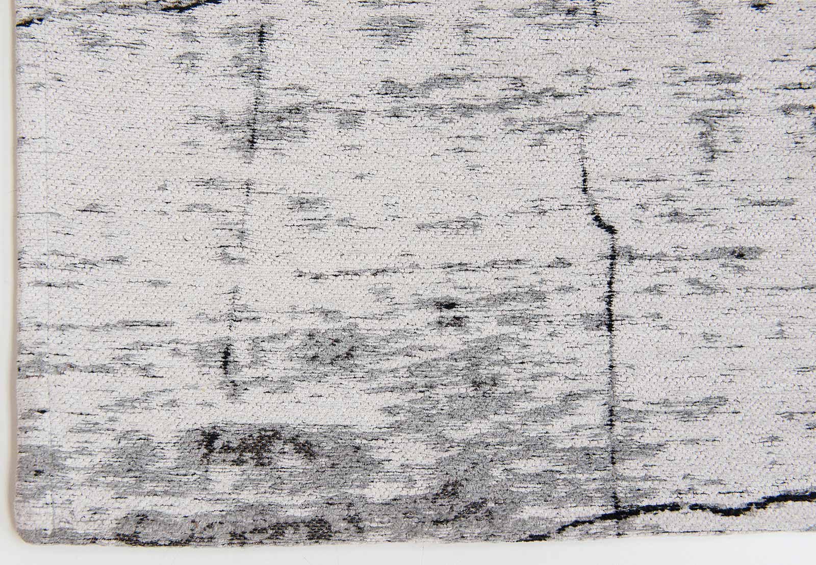 alfombras Louis De Poortere CA 8926 Mad Men Griff Metro Black and White corner