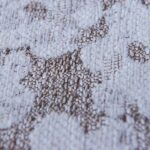 Louis De Poortere alfombra Sakura 9373 Morning Mist zoom 3